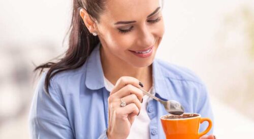 can you drink tea after brushing teeth bad