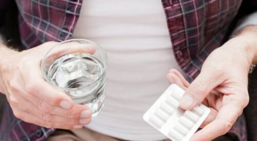can you take antibiotics on an empty stomach